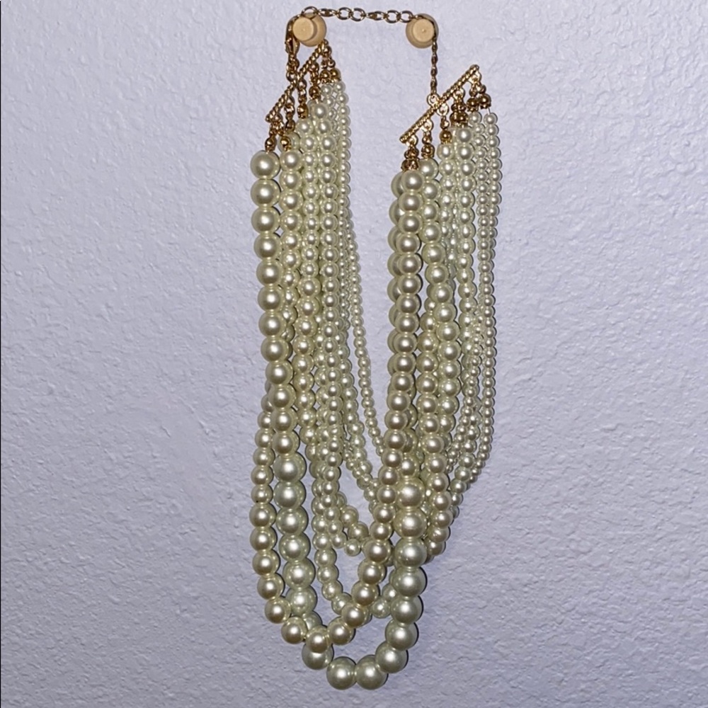 pearl necklace